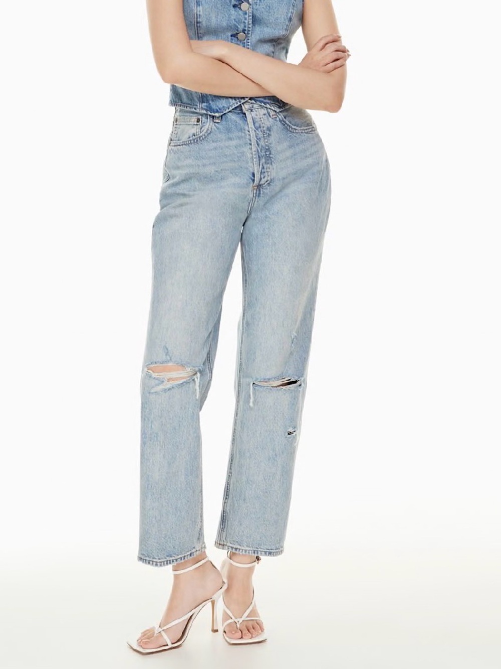 Aritzia Denim Forum The Joni High Rise Loose 29L Distressed Jeans Size 26